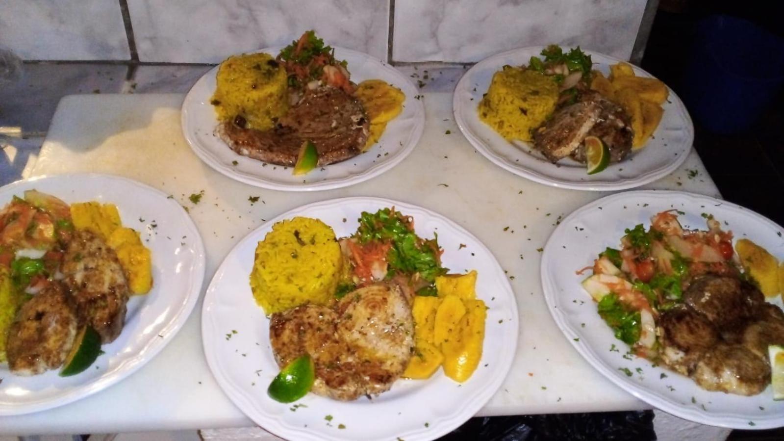 Hibiscus Valley Inn Marigot Bagian luar foto