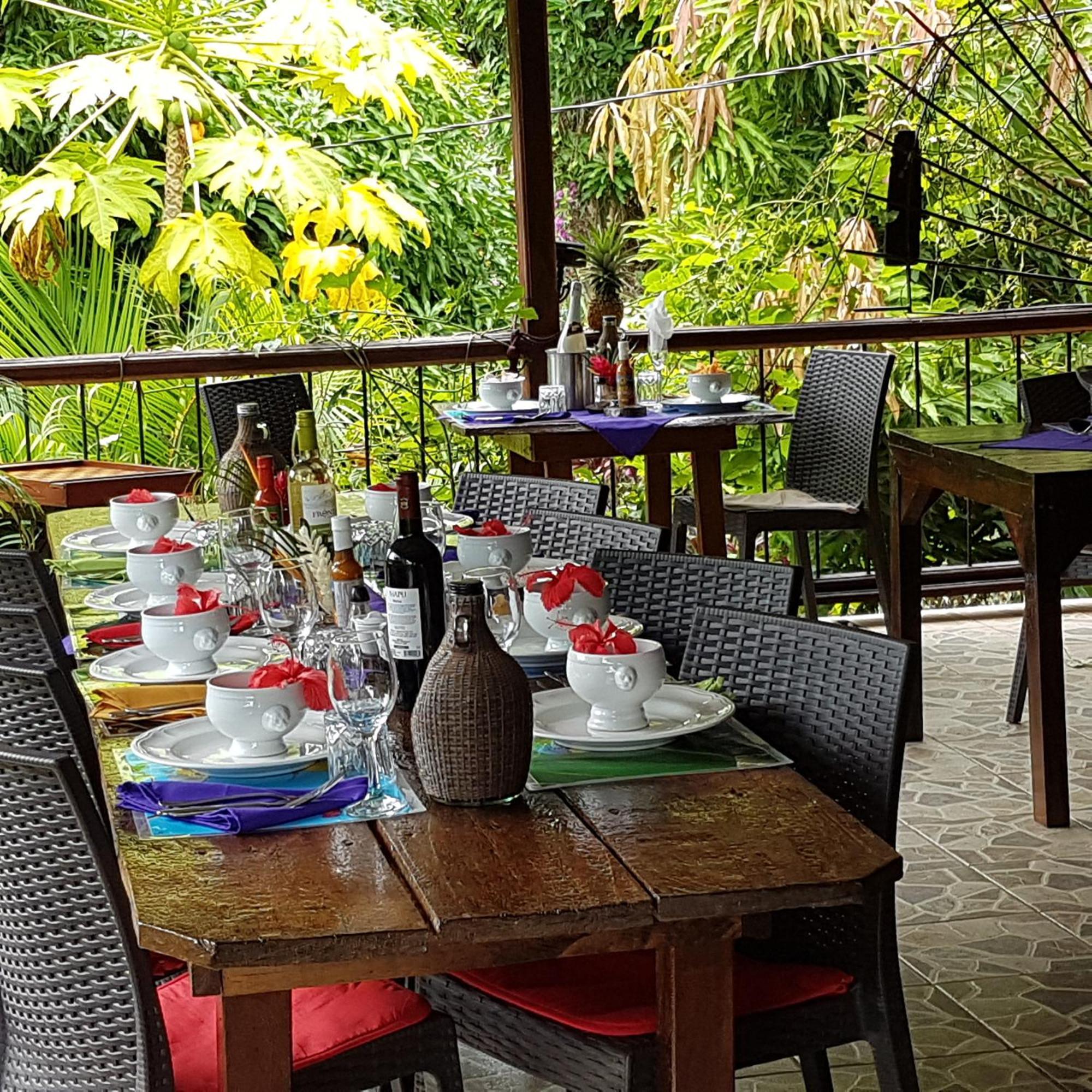 Hibiscus Valley Inn Marigot Bagian luar foto