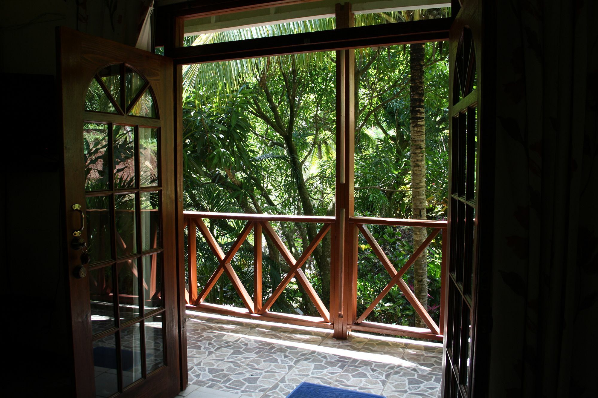 Hibiscus Valley Inn Marigot Bagian luar foto