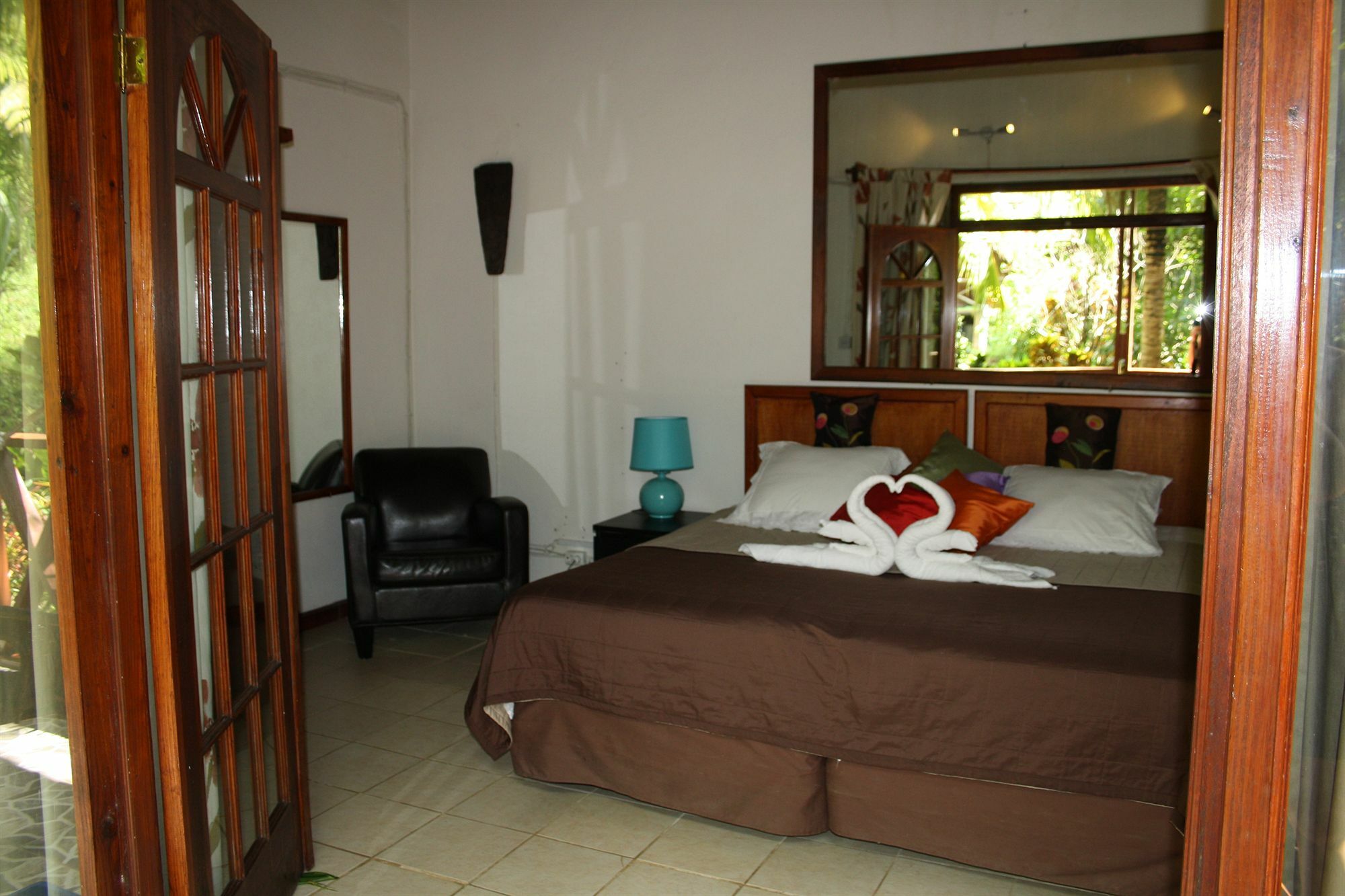 Hibiscus Valley Inn Marigot Bagian luar foto
